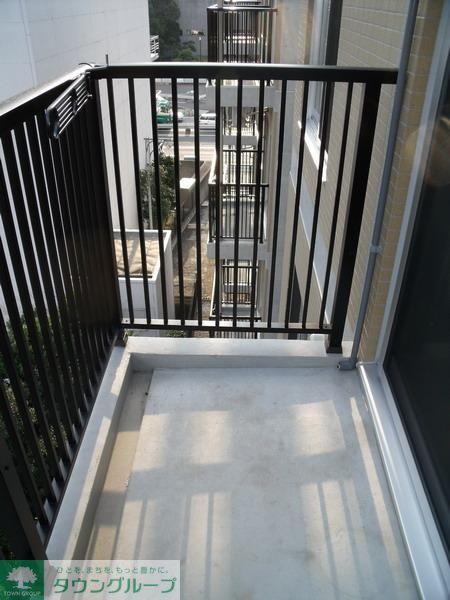 バルコニー　お問合せはタウンハウジングまで！※現地待合わせ相談可能！