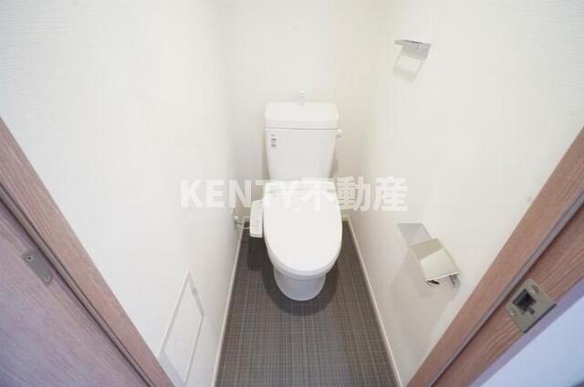 トイレ　清潔感のあるトイレです