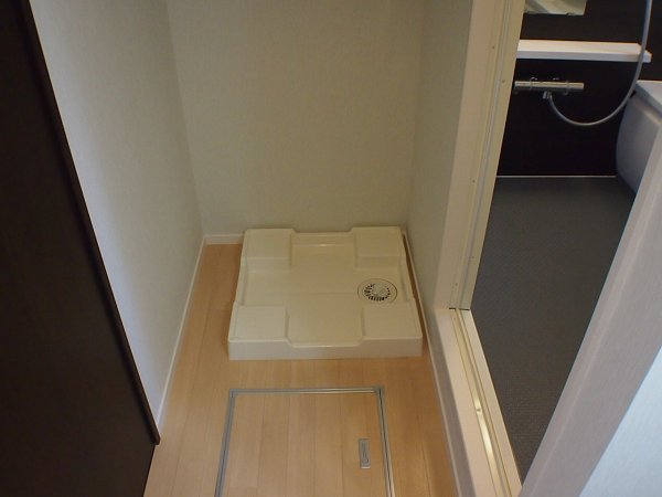 その他　洗濯機置き場