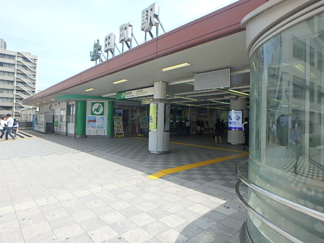 コンビニ　ローソンストア１００（コンビニ）まで575m