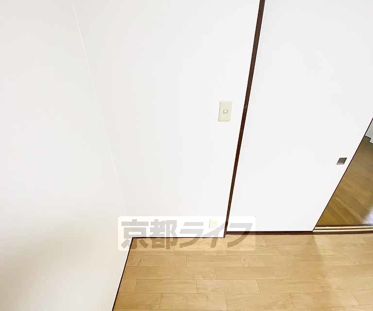 その他部屋・スペース　大き目のお冷蔵庫が置けます。