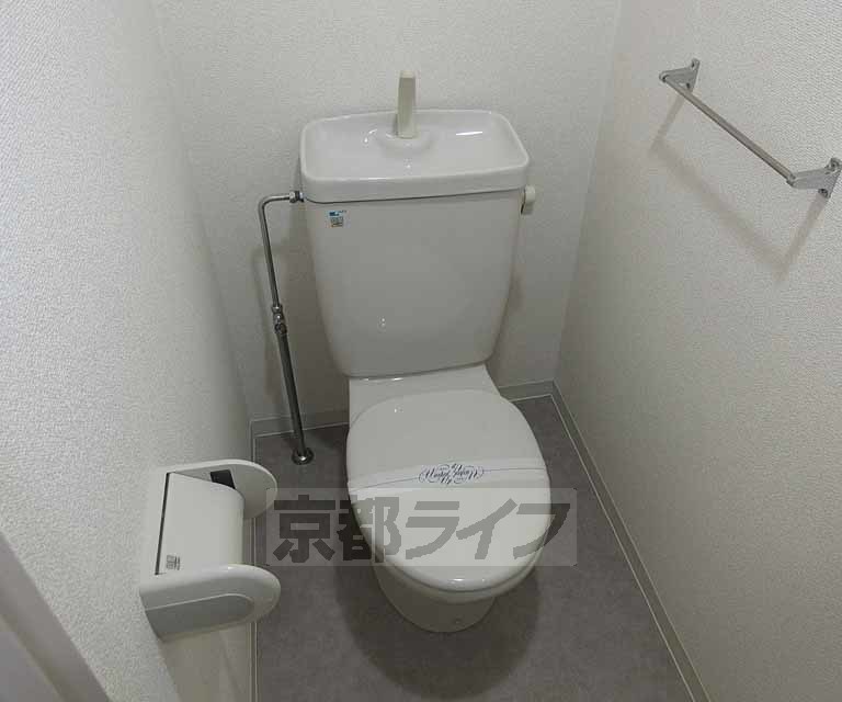 トイレ　清潔感のあるトイレです！