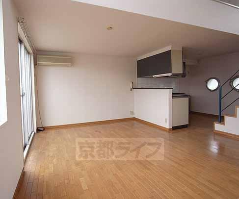 居室・リビング　広いＬＤＫです。