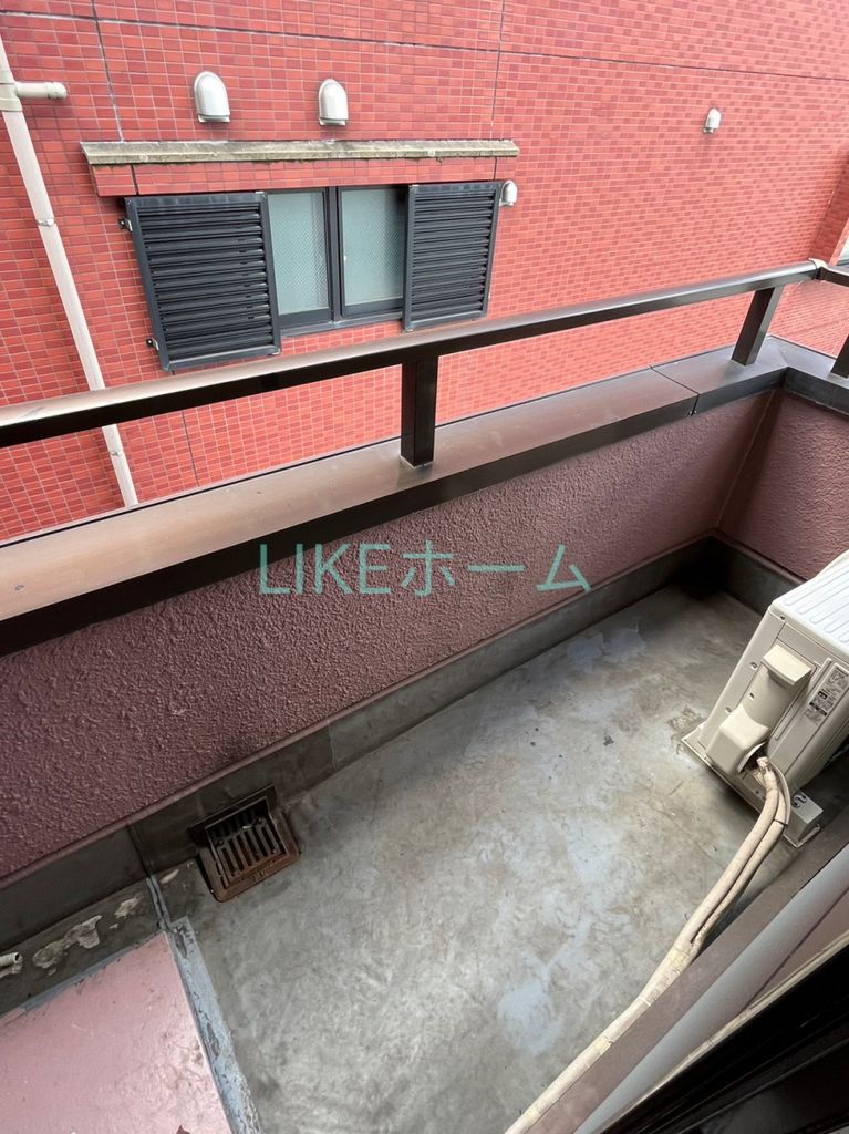 バルコニー　バルコニー