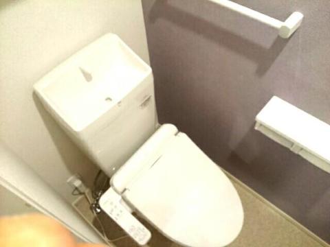 トイレ　トイレ（イメージ）