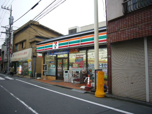 コンビニ　セブンイレブン足立１丁目店（コンビニ）まで180m