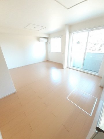 居室・リビング　居間です