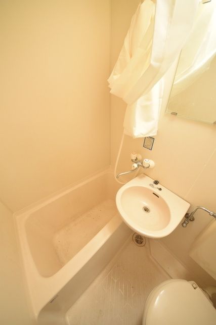 バス・シャワールーム　バス