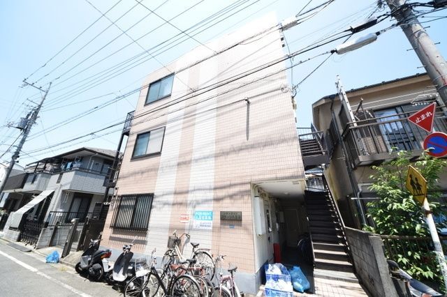 建物外観　内見のご予約はタウンハウジング京王八王子店まで♪