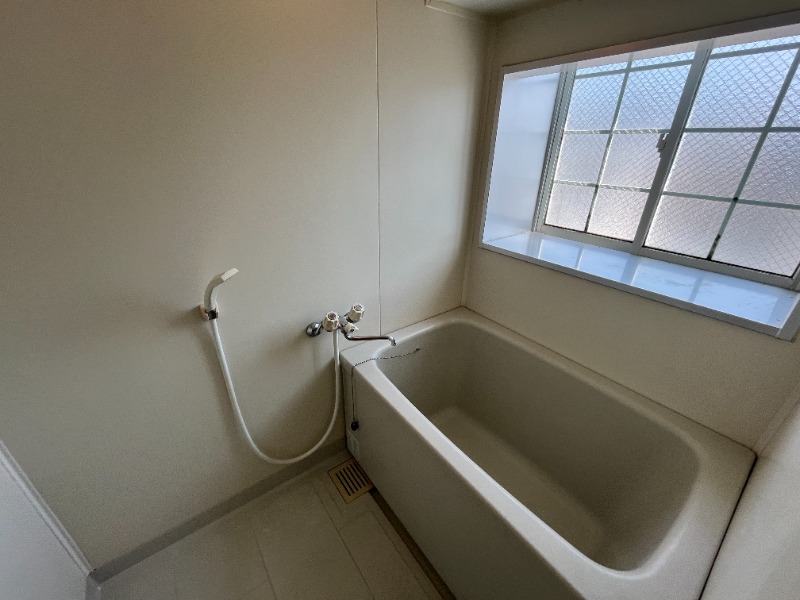 バス・シャワールーム　別号室イメージ