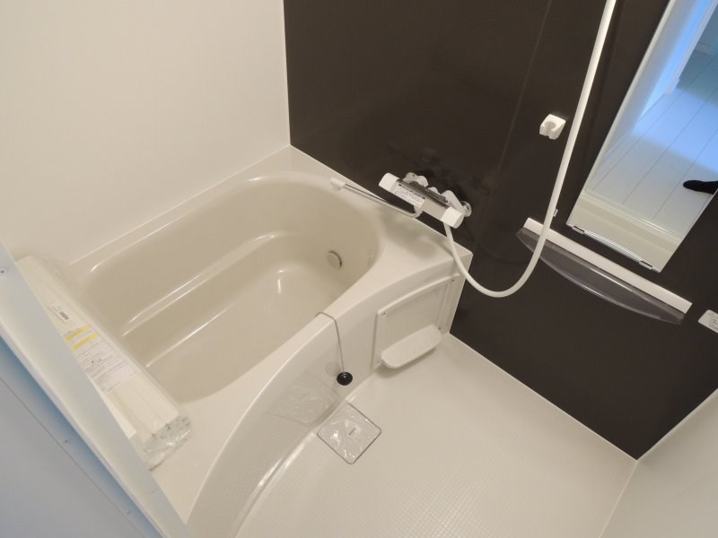 バス・シャワールーム　バスルーム・トイレの独立設計で快適な毎日