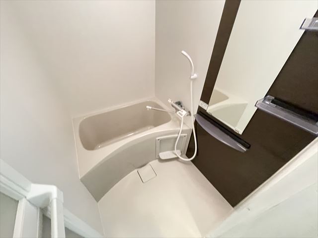 バス・シャワールーム　バスルーム