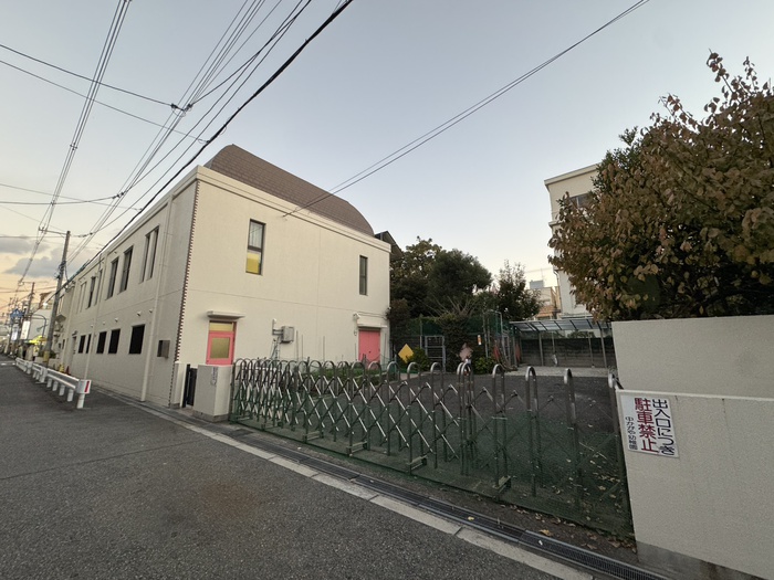 幼稚園・保育園　中かがや幼稚園（幼稚園・保育園）まで160m