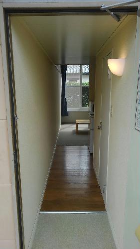 玄関　玄関から居室までです。