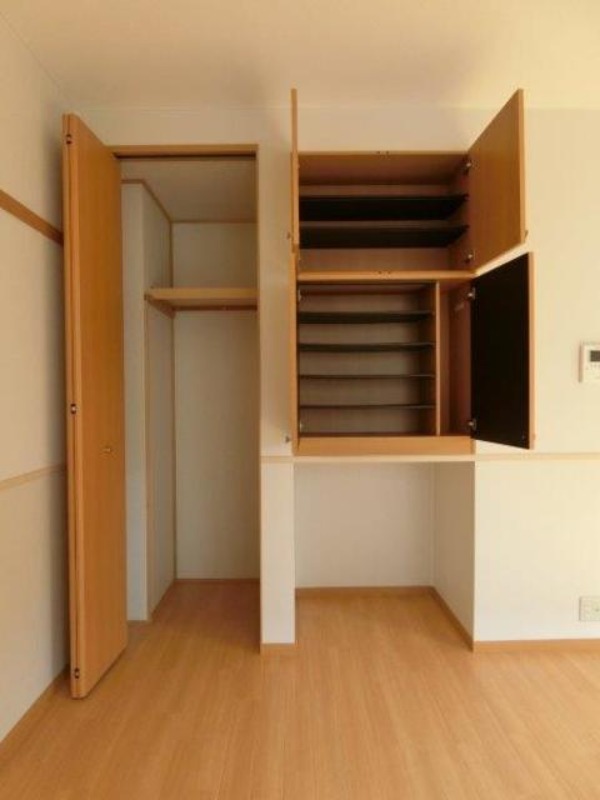 収納　図面と現状に相違がある場合には現状を優先