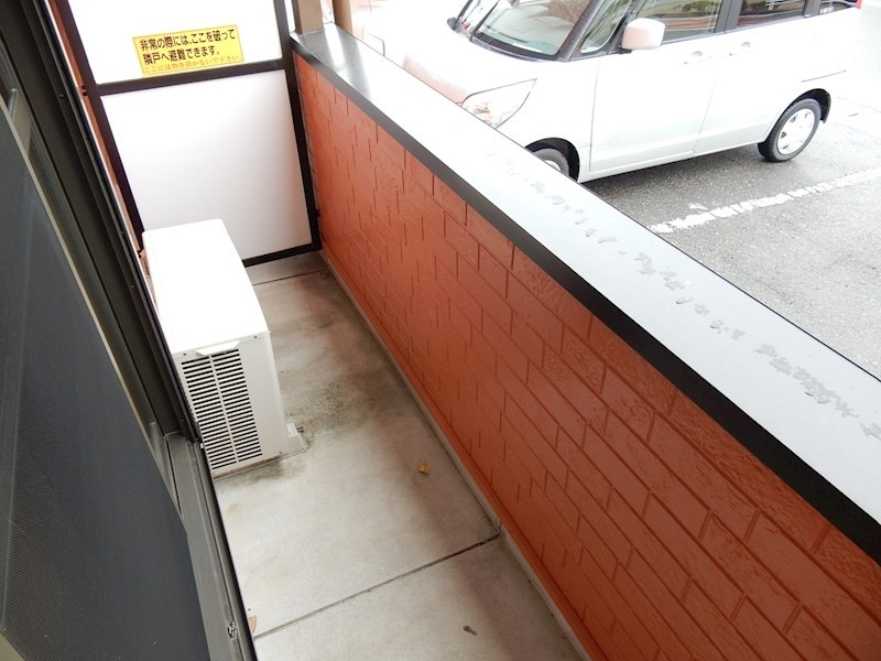 バルコニー　ベランダ