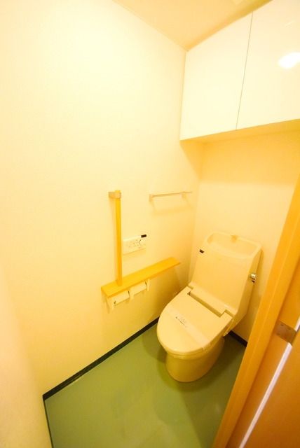 トイレ　★★ウォシュレット付きトイレ★★