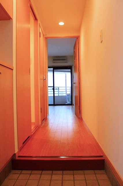 玄関　※写真と異なる場合は現状優先。