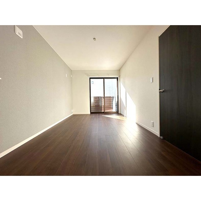 その他　７．５帖洋室