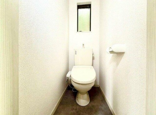 トイレ　別号室参考写真