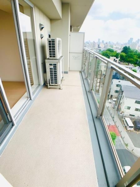 バルコニー　別タイプ部屋　参考写真です