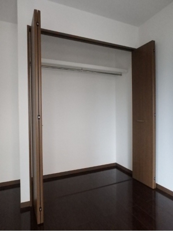 収納　図面と現状に相違がある場合には現状を優先