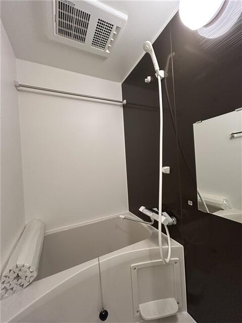 バス・シャワールーム　建築中のためイメージ写真です