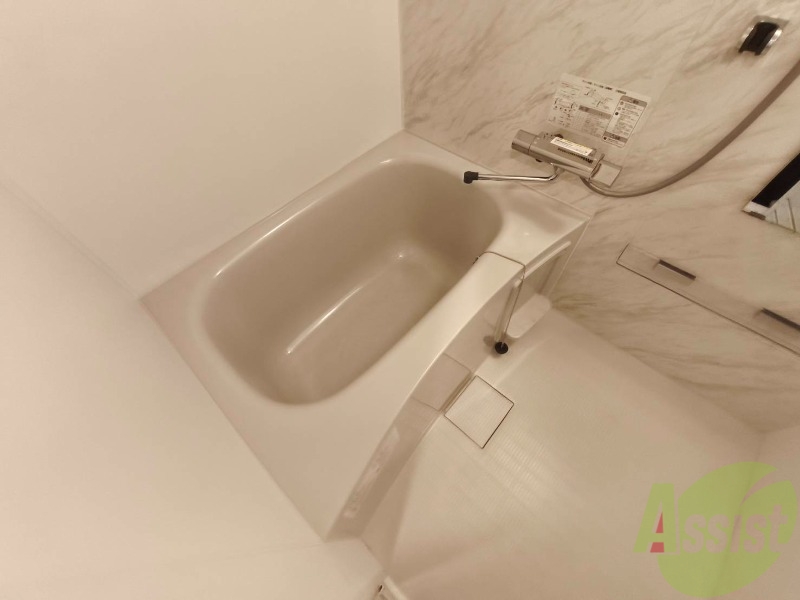 バス・シャワールーム　疲れを癒すには湯船でゆっくりするのが良いですよ。