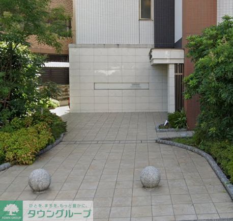 エントランス　エントランス