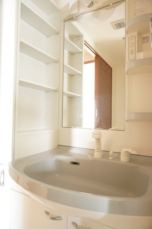 洗面設備　図面と現状に相違がある場合には現状を優先