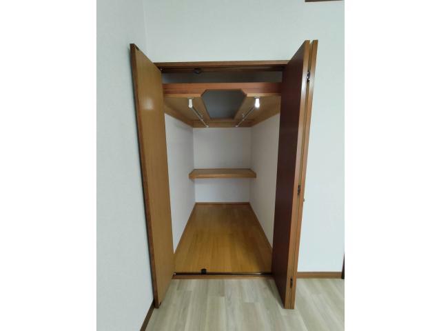 収納　クローゼット