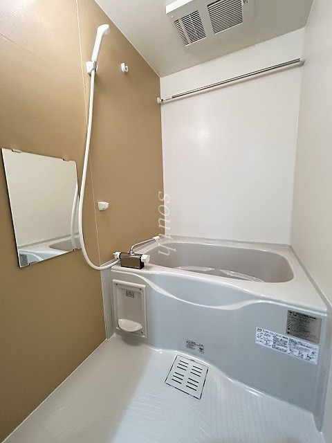 バス・シャワールーム　浴室乾燥機付き