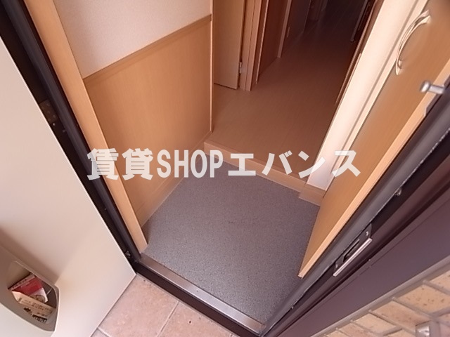 玄関　落ち着いた玄関です