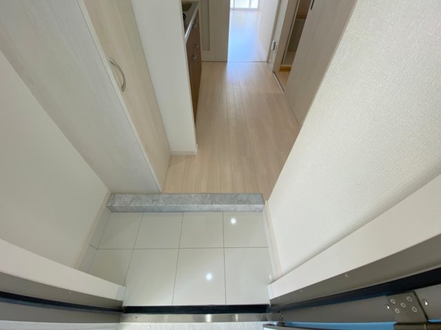 玄関　ヒルトップスクエア★那覇市字与儀エリア