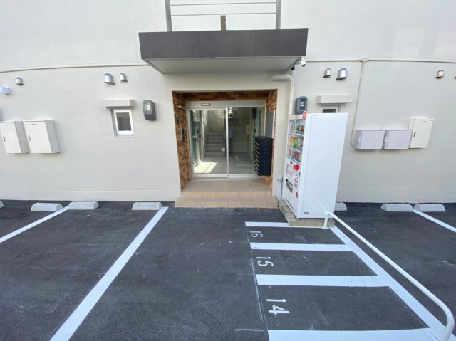 エントランス　ヒルトップスクエア★那覇市字与儀エリア