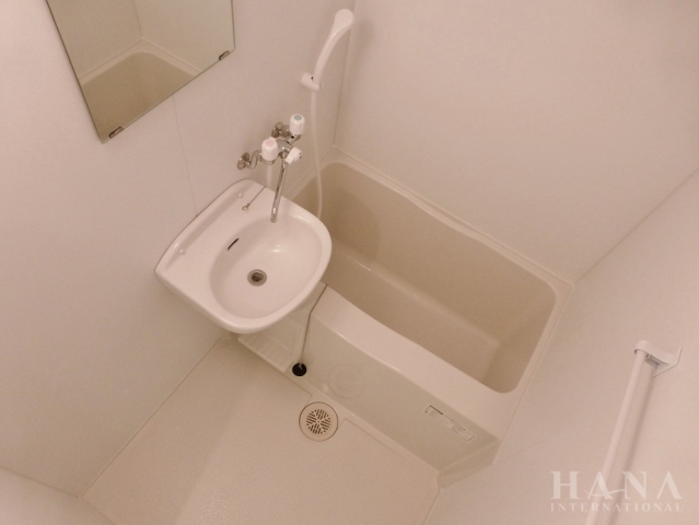 バス・シャワールーム　同タイプ参考写真です。