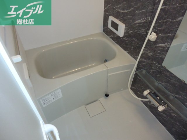 バス・シャワールーム　バス（イメージ）