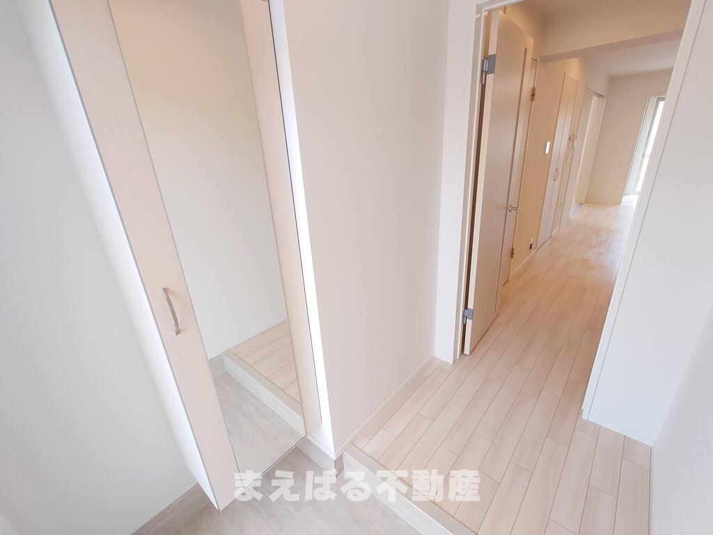 玄関　※イメージ写真