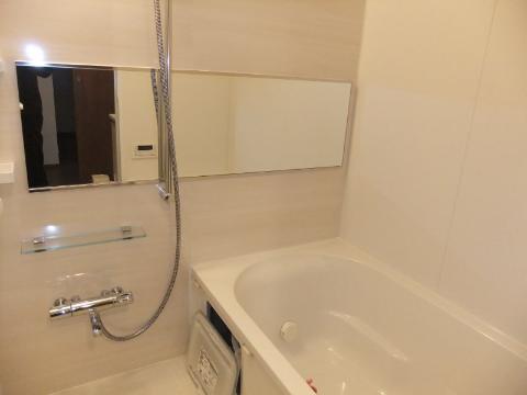 バス・シャワールーム　浴室乾燥機