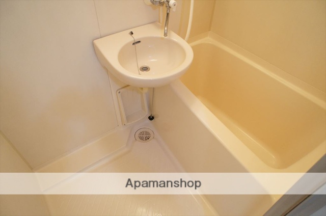 バス・シャワールーム　アパマン上新庄店の専属募集物件！現地待合せ対応可能です♪