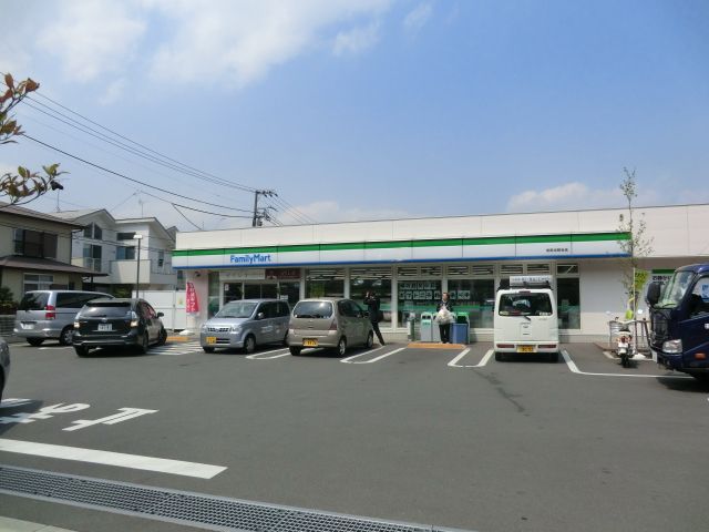 コンビニ　ファミリーマート（コンビニ）まで455m