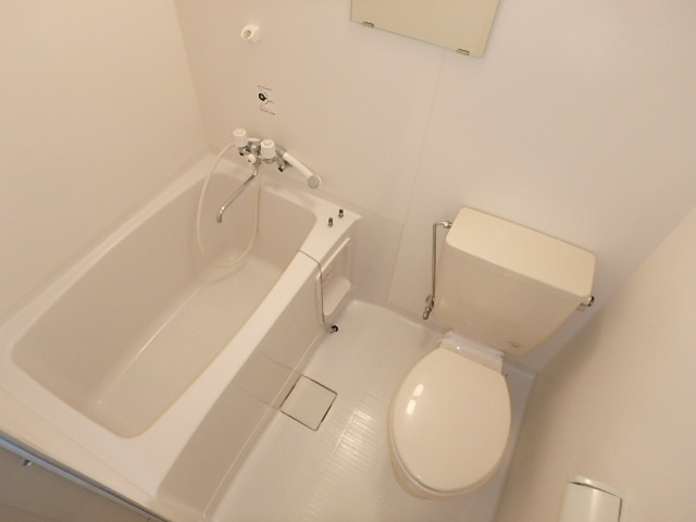 バス・シャワールーム　バス