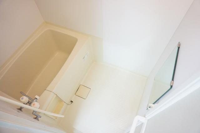 バス・シャワールーム　浴室