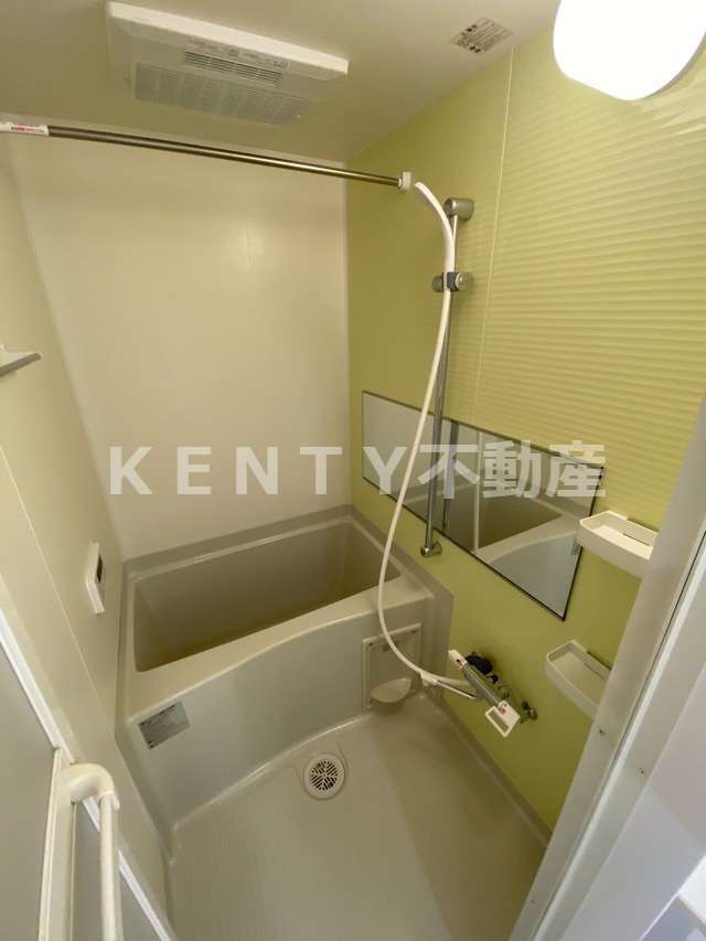 バス・シャワールーム　お風呂で日々の疲れを落としましょう