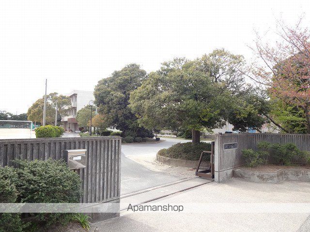 中学校　市原市立国分寺台中学校（中学校）まで550m