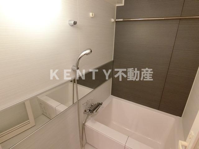 バス・シャワールーム　お風呂で日々の疲れを落としましょう