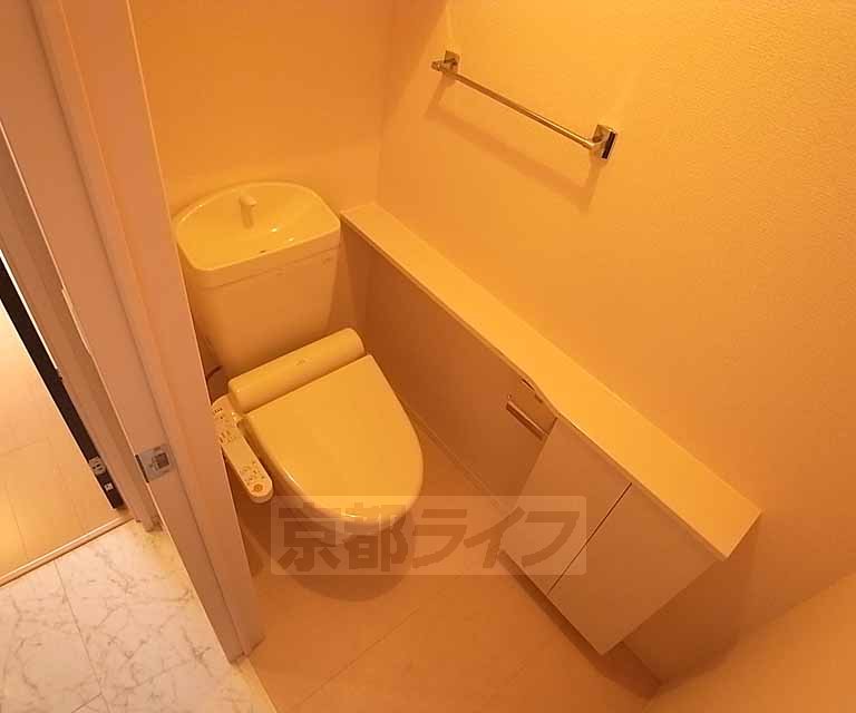 トイレ　清潔感のあるトイレです。