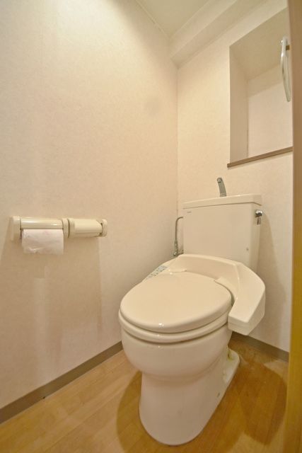 トイレ　同タイプのお部屋写真です