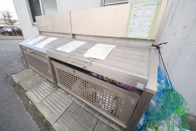 その他　敷地内ゴミ置き場