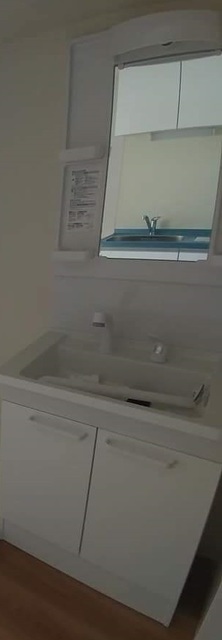 洗面設備　同仕様
